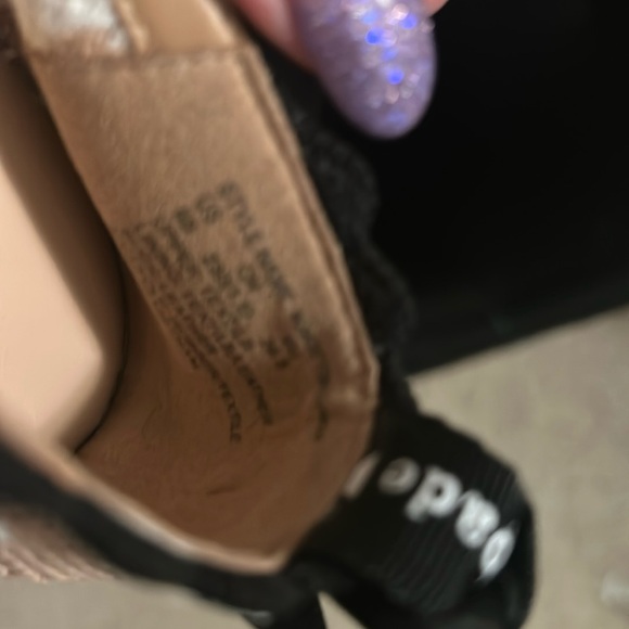 Kate spade polka dot lace up espadrille
Brand new w/o box - Picture 5 of 8